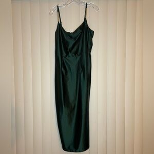 Derek Heart Green Ruched Midi Dress